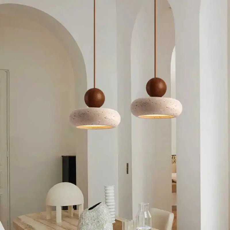 NATURALE Taklampa i Travertin – modern inredning från Lumi Home