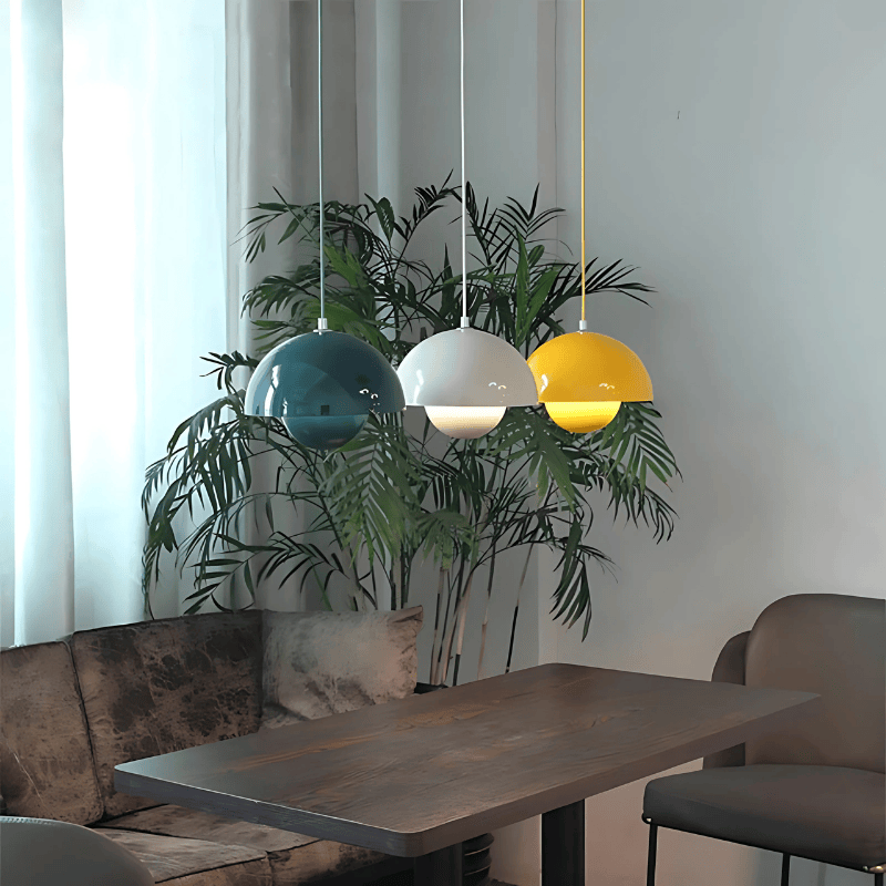NORDIC Taklampa i Metall – modern inredning från Lumi Home