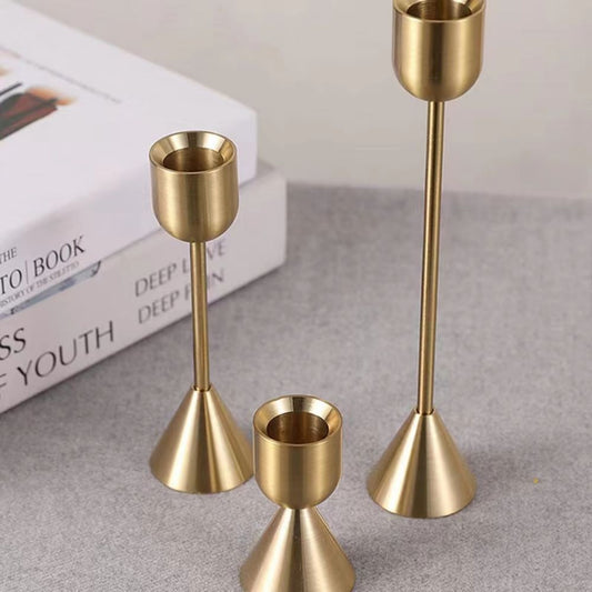 AURA Guldljusstakar 3 - pack – modern inredning från Lumi Home