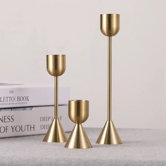 AURA Guldljusstakar 3 - pack – modern inredning från Lumi Home