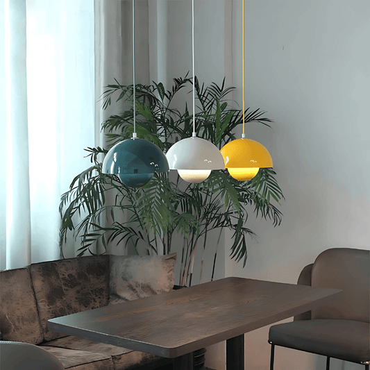 NORDIC Taklampa i Metall – modern inredning från Lumi Home
