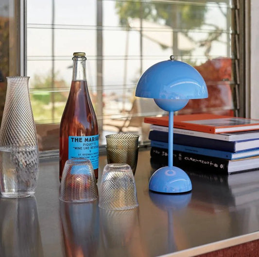 SKANDIFLOWER LED Skrivbordslampa – modern inredning från Lumi Home